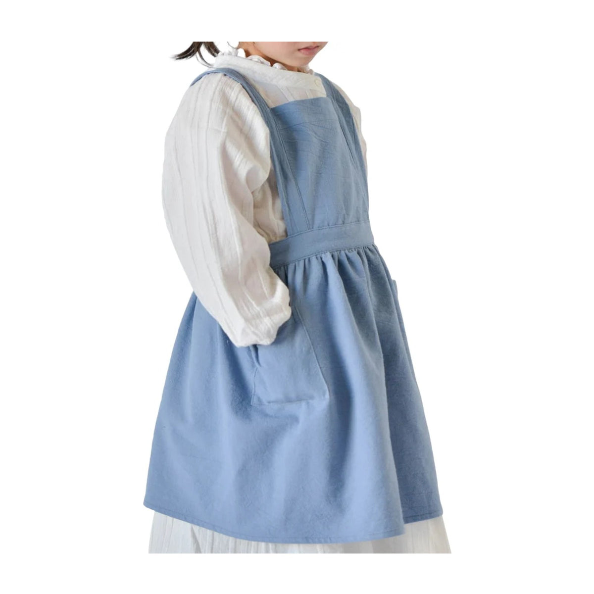 Kinderschürze für Mädchen, Blau, getragen