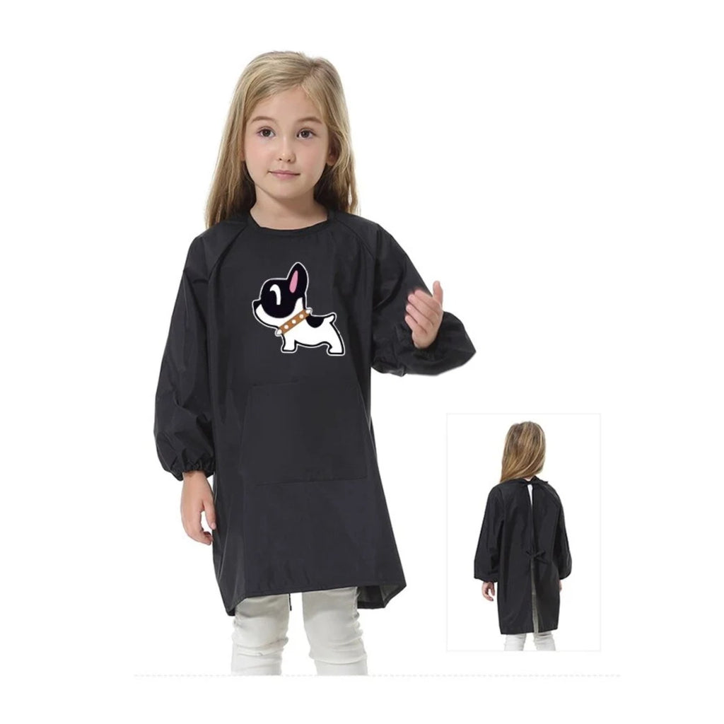 Kinderschürze für die Schule, Mädchen, mit kleinem Hund, Schwarz, getragen